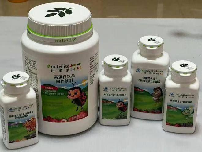 云南丰收年农业发展有限公司竹虫合作养殖共享收获喜悦 一片大丰